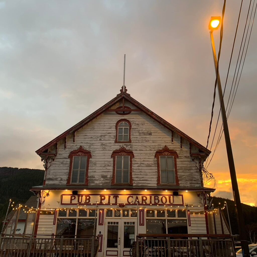 Pit Caribou - pub de percé