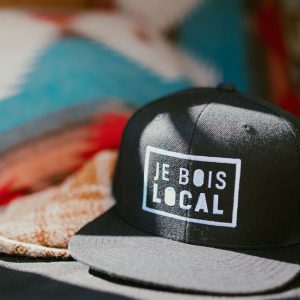 Casquette plate brodée